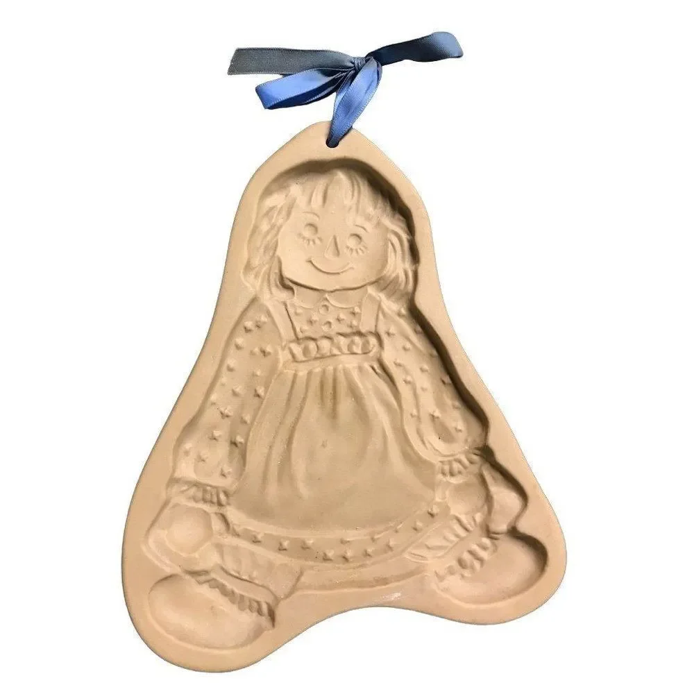 Vintage retired Brown Bag Cookie Art 1985 Raggedy Ann decorative Cookie Mold